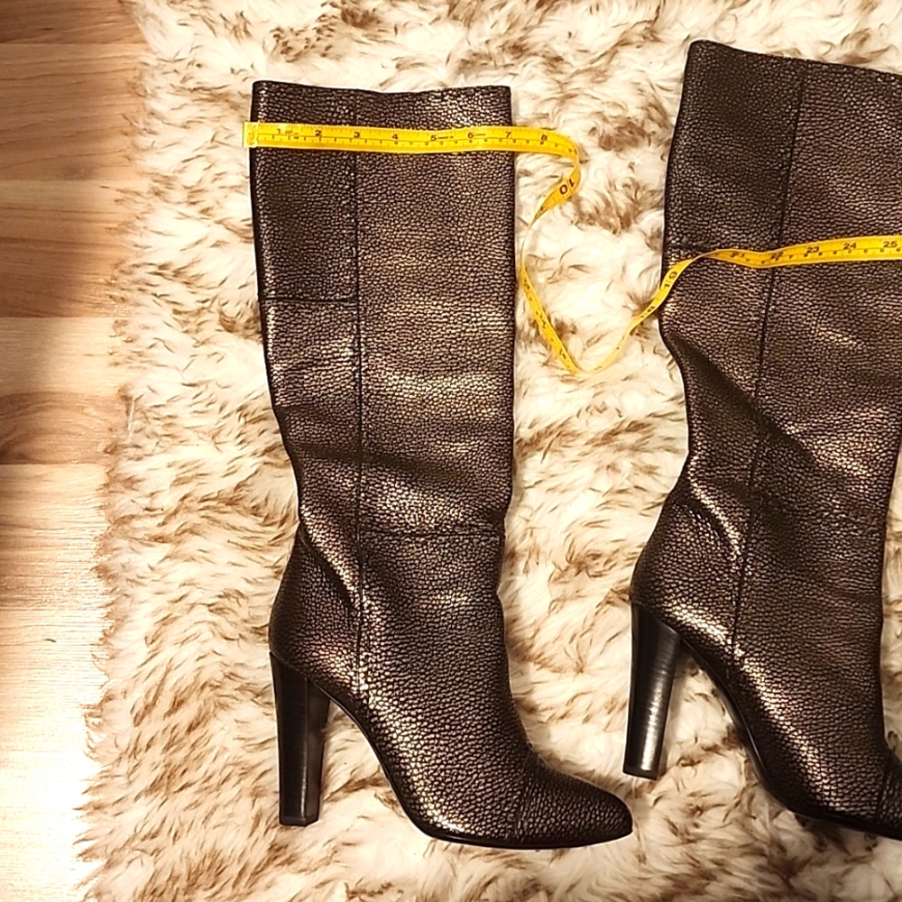 Fendi boots gray and gold